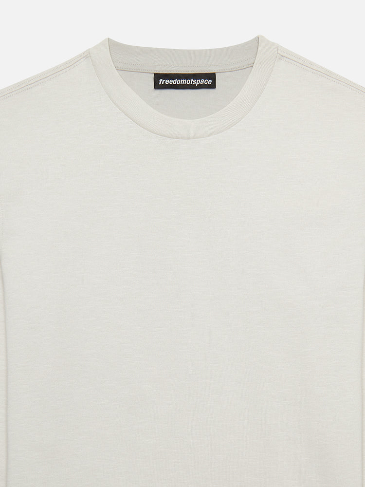 A SIMPLE LONG SLEEVE T-SHIRT GREY