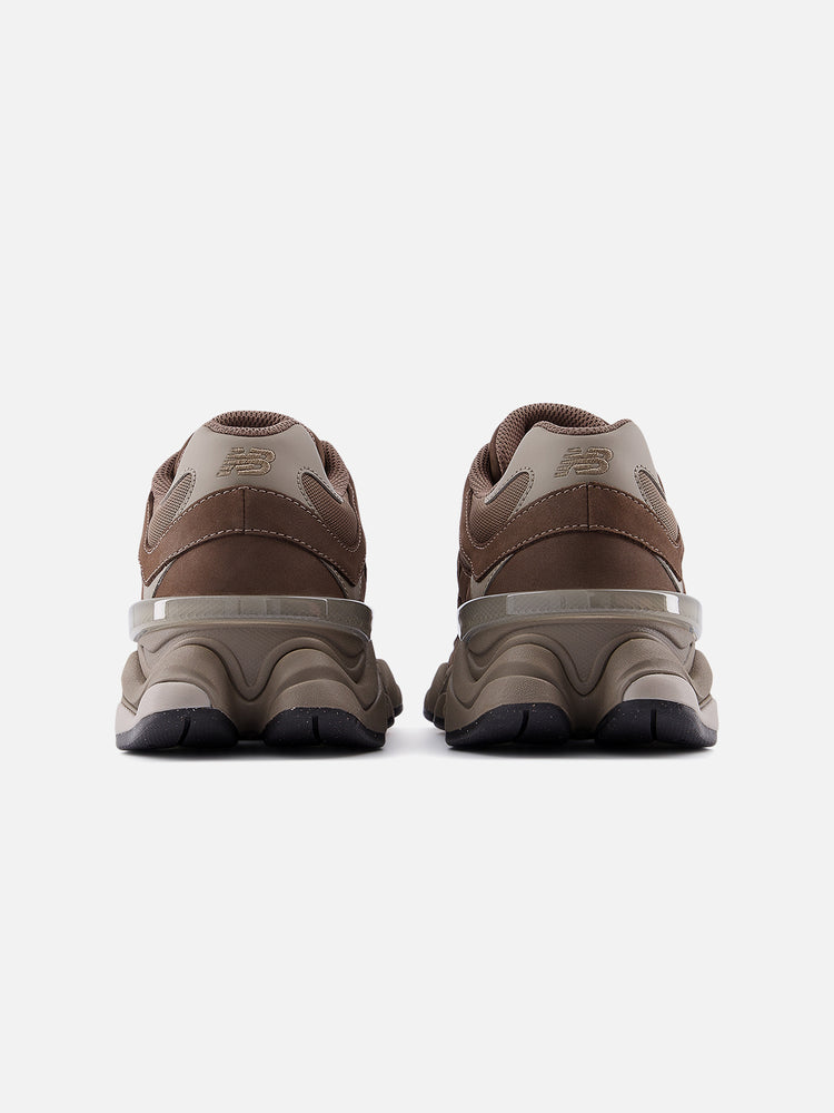 NEW BALANCE 9060 CORTADO