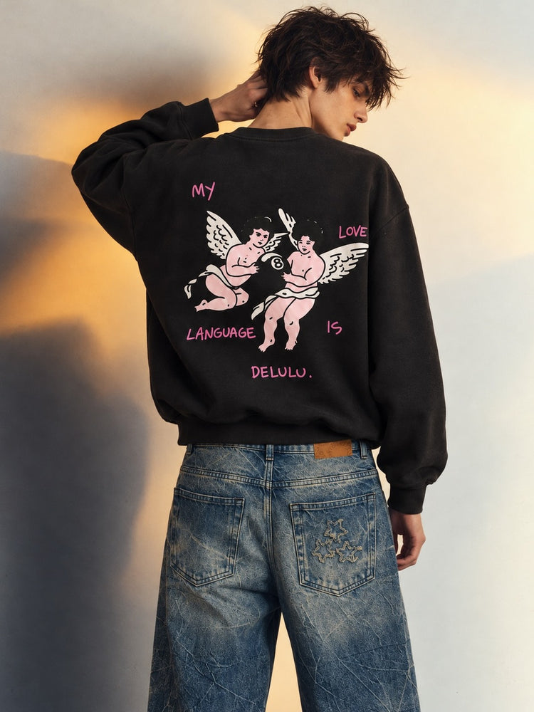 Delulu Sweatshirt Black - model