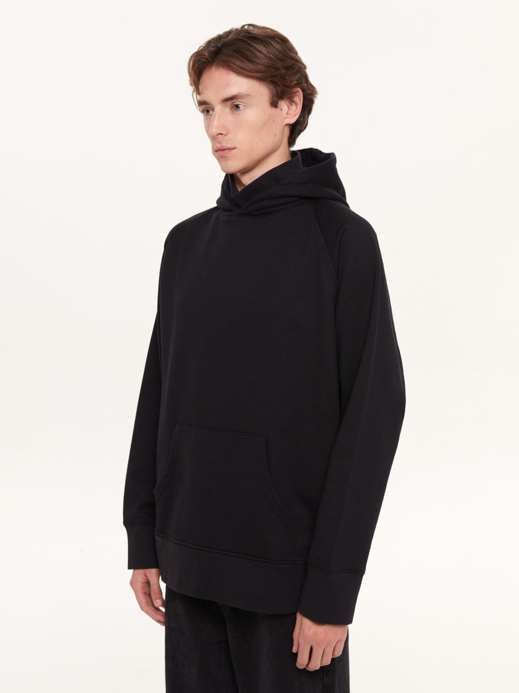 A SIMPLE TURTLENECK HOODIE BLACK