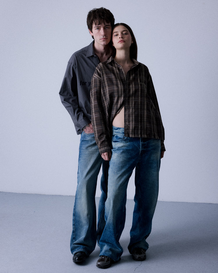 MELLOW STONE WASH LOOSE FIT JEANS