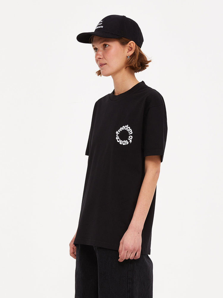 CIRCLE LOGO T-SHIRT BLACK