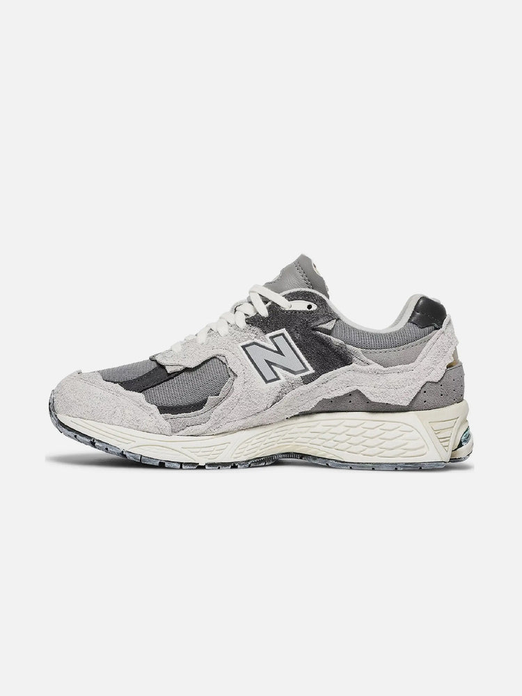 NEW BALANCE 2002R PROTECTION PACK RAINCLOUD