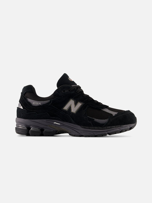 NEW BALANCE 2002 GORE-TEX BLACK