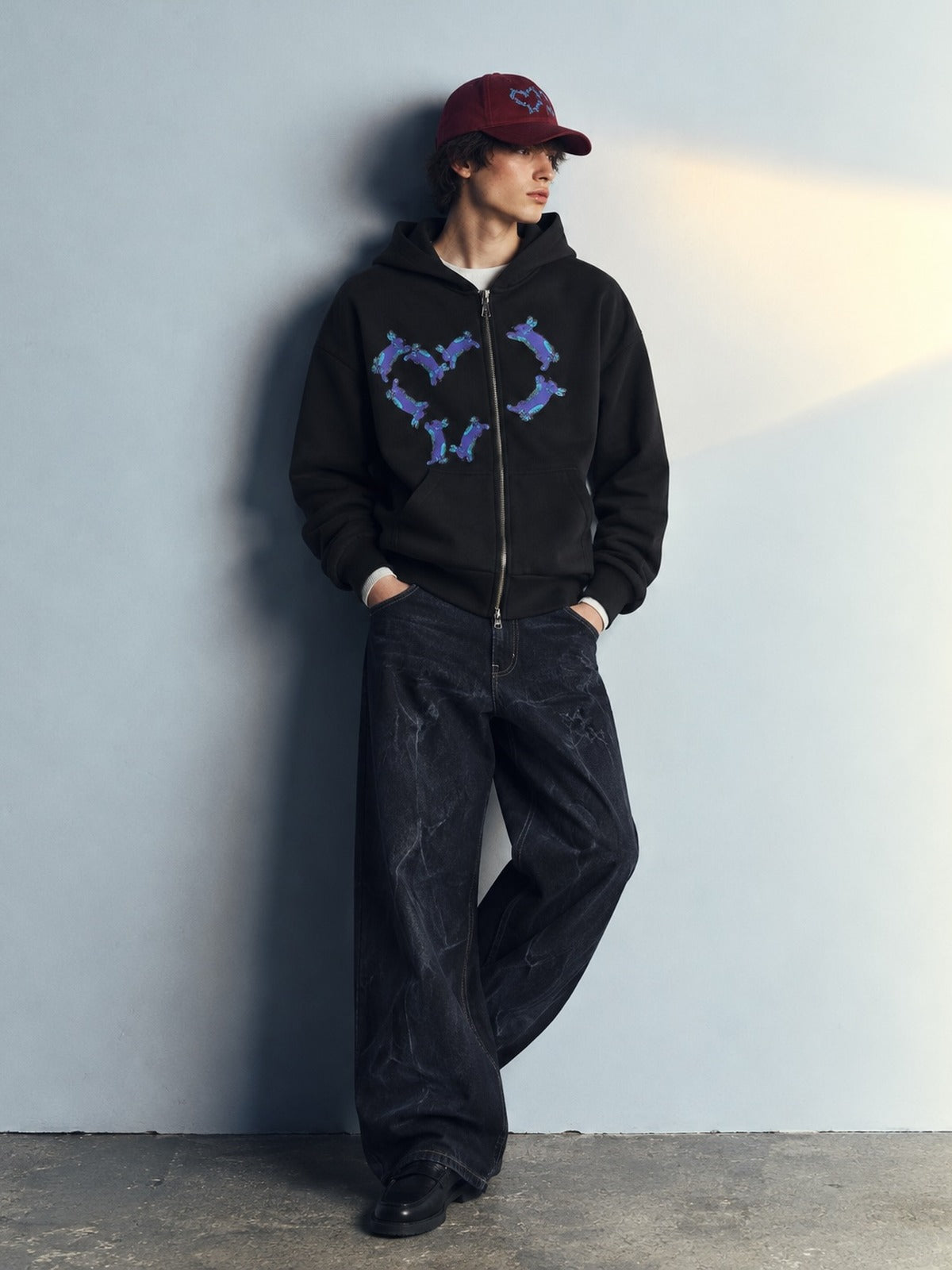 Bunny Full Zip Hoodie Black - model